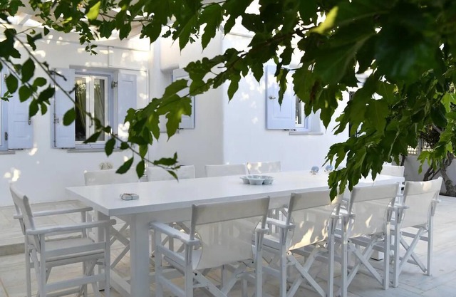 Villa ZEOS - Cycladic House in Ampelas, Paros in Paros