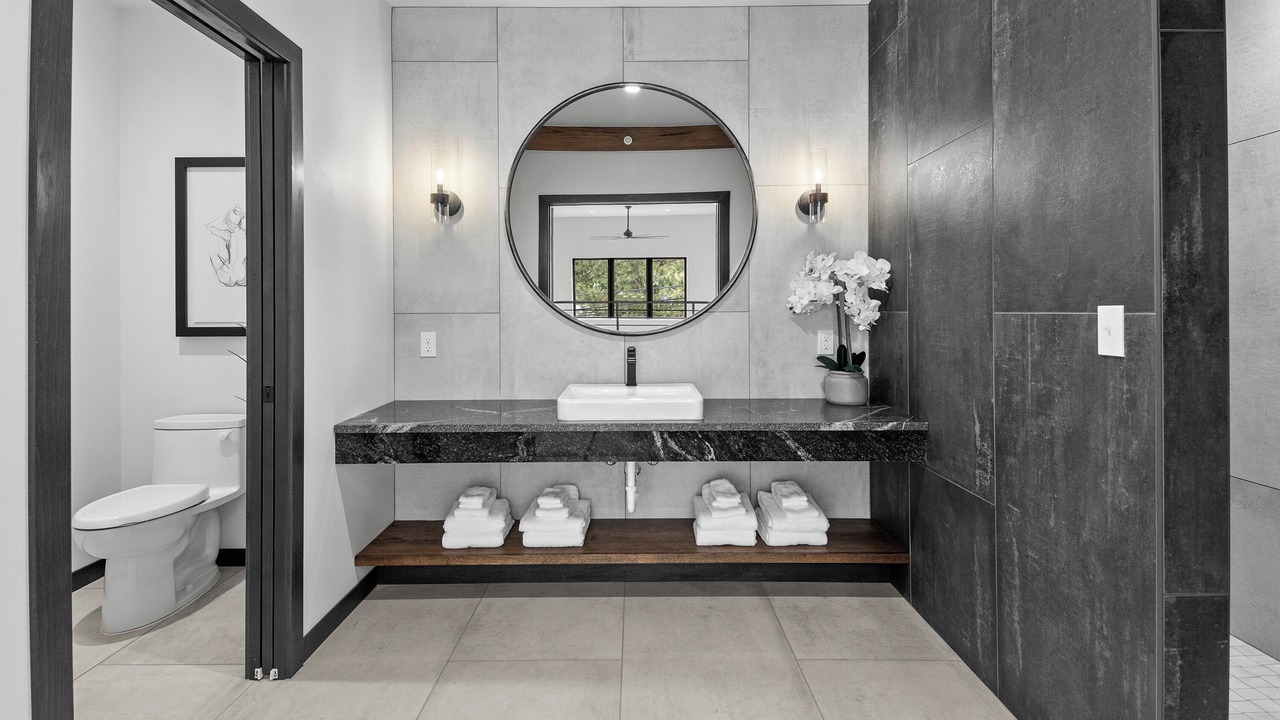 Photo of Bathroom in Hill City