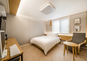 Tongyeong Hotel Chosun (CHOSUN) in Tongyeong-si