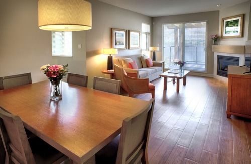 Osoyoos Hotel | Watermark Beach Resort