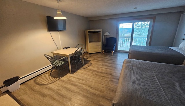 108 Golf Resort in 100 Mile House