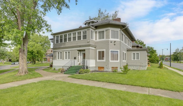1 Mi to Dtwn Dayton: Unique 3-Unit Base! in Dayton